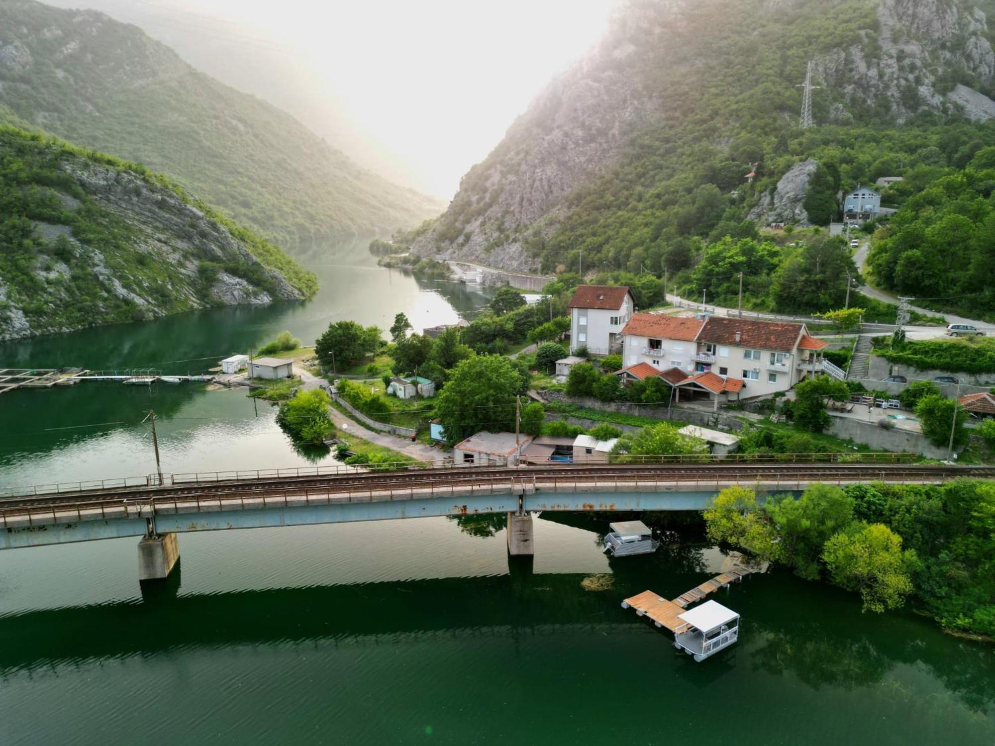 Visit Dreznica Villa Mostar Luaran gambar